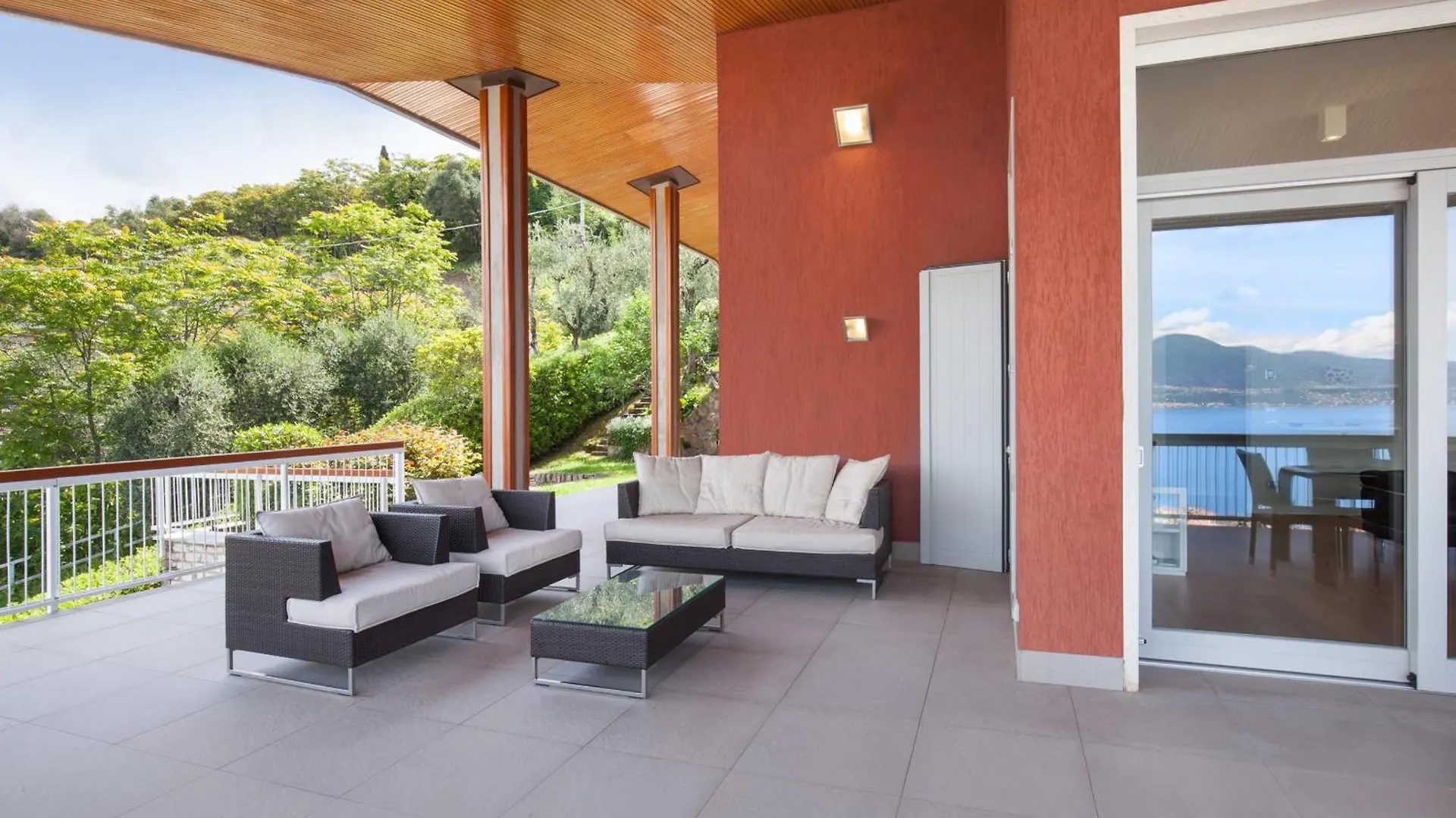 Villa Pirandello With Pool Torri Del Benaco